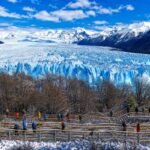 Glaciar Perito Moreno, con turistas extranjeros