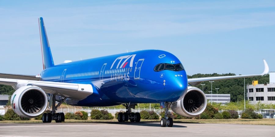 Avión de Italian Airways