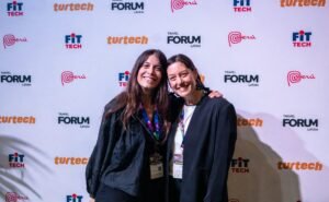 Travel Forum Latam, dos disertantes, una Lia Bechelli