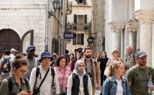 Turistas mal tratados