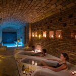 Córdoba tiene un hotel elegido por la Guía Michelin que pocos conocen: 16 habitaciones, un spa subterráneo y lujo con identidad propia